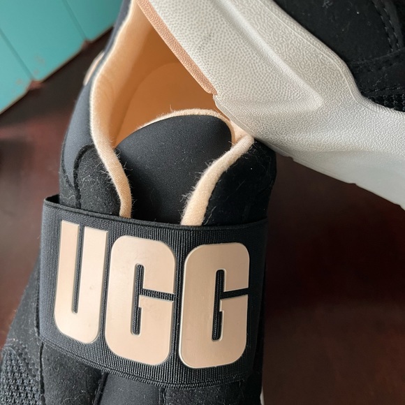 Ugg Trainers sneakers - Picture 2 of 4